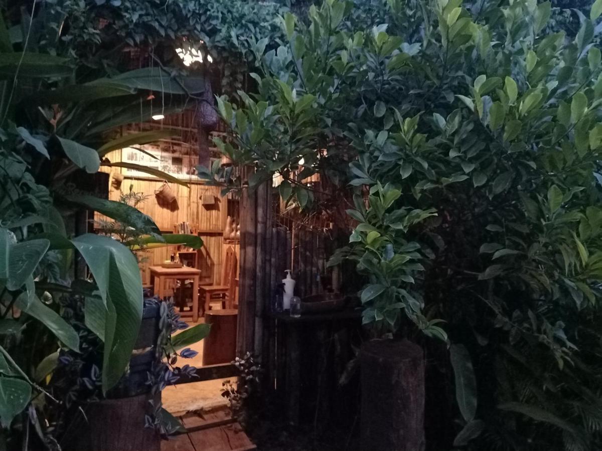 Tribal Village Homestay & Trekking Banlung Buitenkant foto